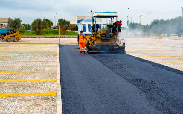 Best Local Driveway Pavers  in Shawnee Hills, OH